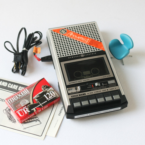 vintage GE cassette tape reccoder