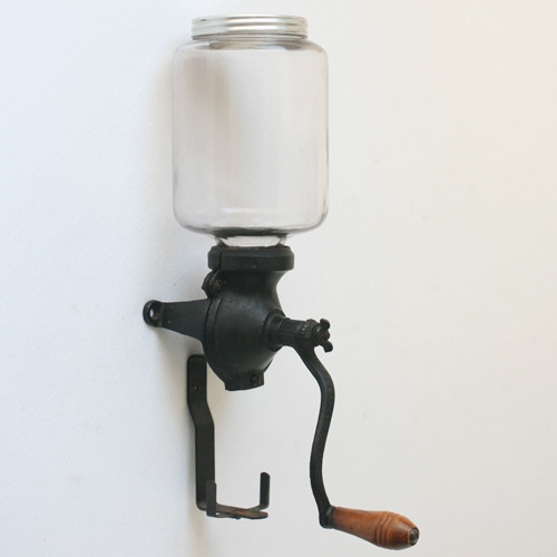 vintage coffee grinder( 재입고) 
