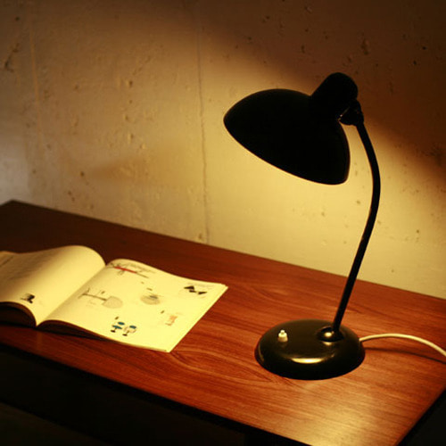 Kaiser desk Lamp (L) 재입고