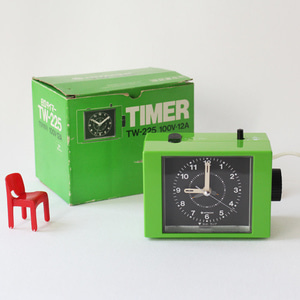 vintage HITACHI timer clock