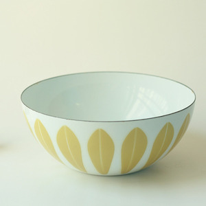 vintage cathrineholm bowl
