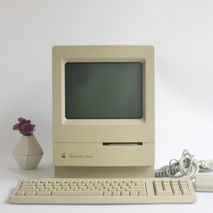 vintage Apple Macintosh Classic 