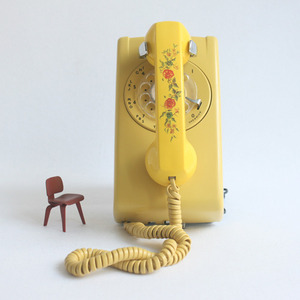 vintage yellow wall telephone (FLOWER)