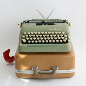vintage Smith Corona typewriter #02