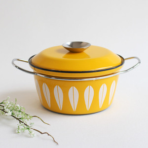 vintage cathrineholm pot (yellow) 