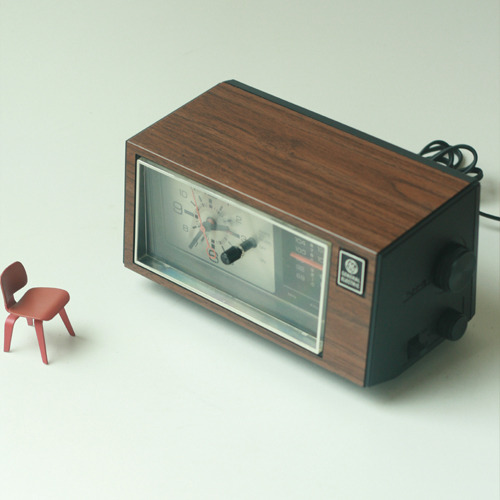 vintage GE clock radio(재입고)레이디경향 11월호 제품