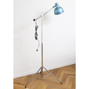 입고) vintage industrial floor lamp(Steampunk By Bretford)