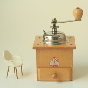             vintage coffee grinder 