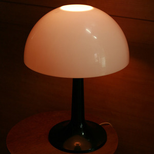vintage white&amp;black mushroom lamp